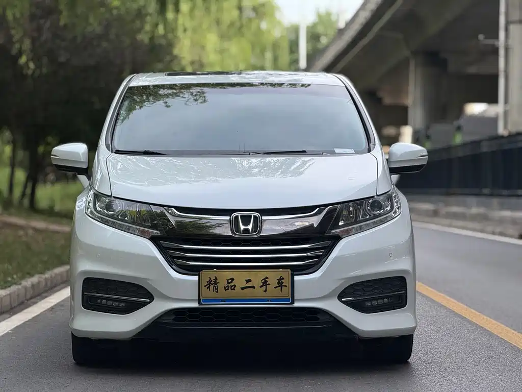 Honda Odyssey 2018 2.4L Luxury