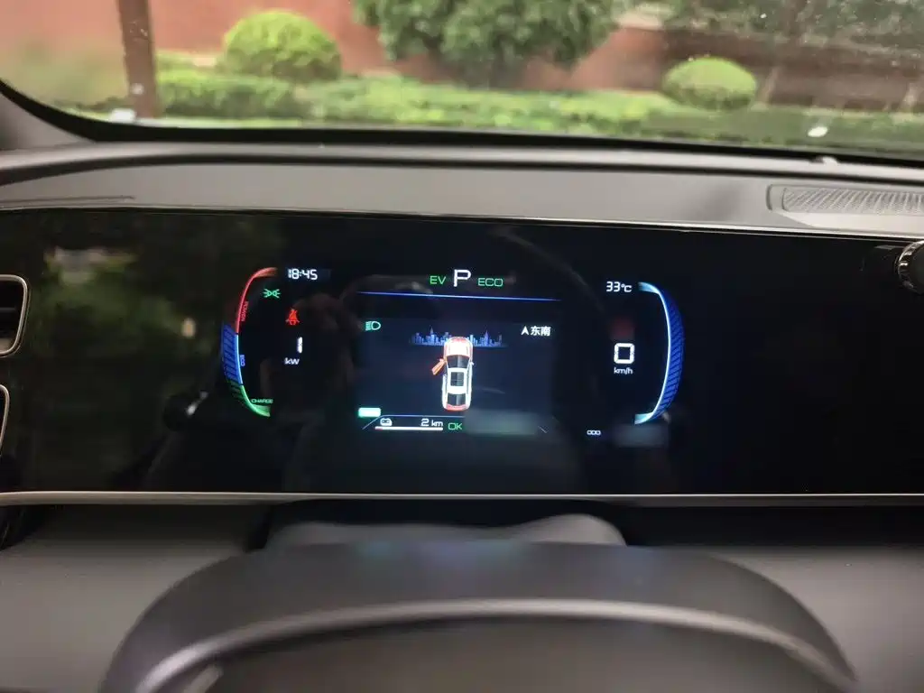 BYD Qin L — миниатюра 4