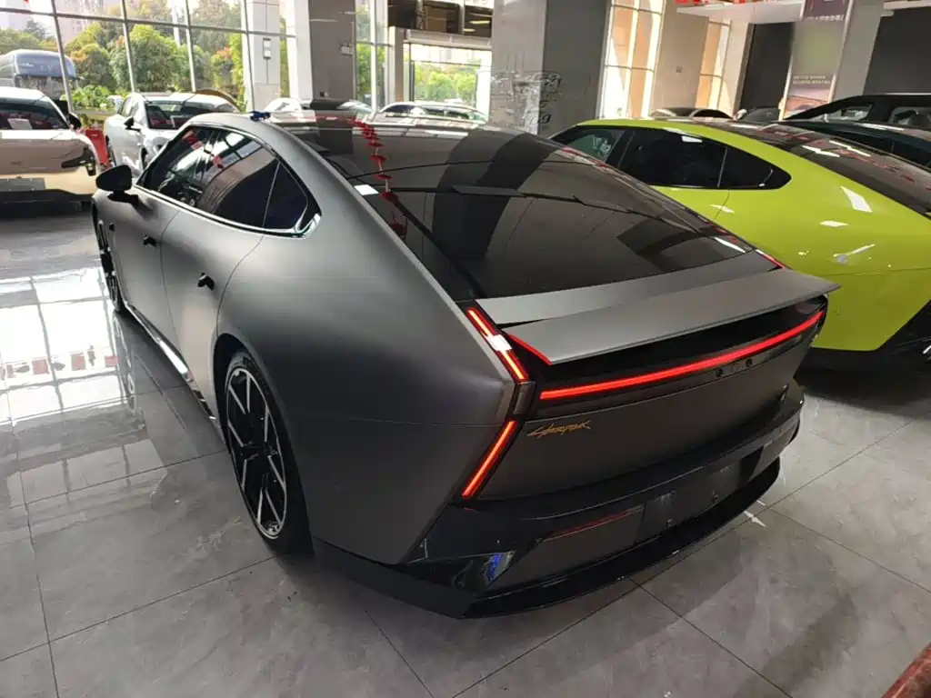 XPeng P7 — миниатюра 5