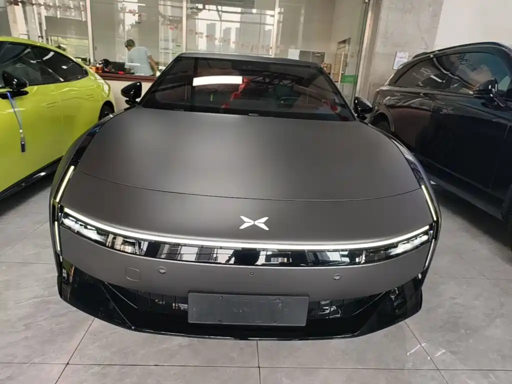 XPeng P7 — миниатюра 3
