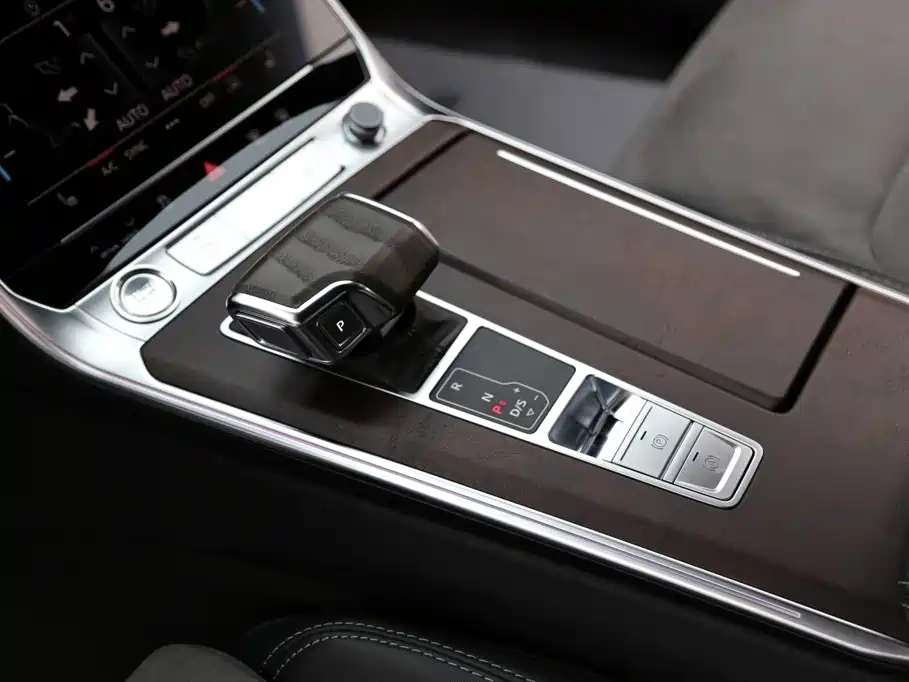 Audi A6L — миниатюра 14