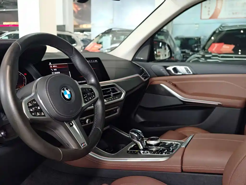 BMW X5 (Import) — миниатюра 33