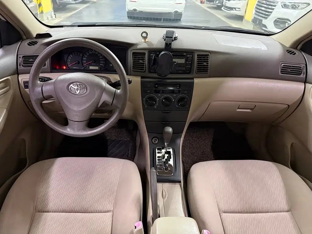 Toyota Corolla 2011 1.6L AT Luxury