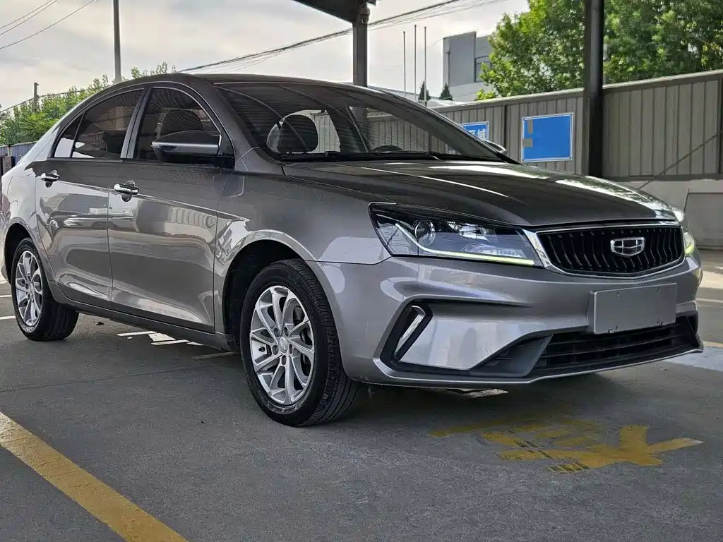 Geely Emgrand — миниатюра 4