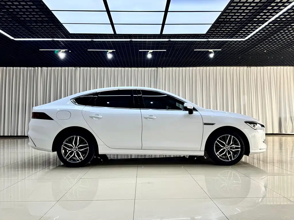 BYD Qin PLUS — миниатюра 8
