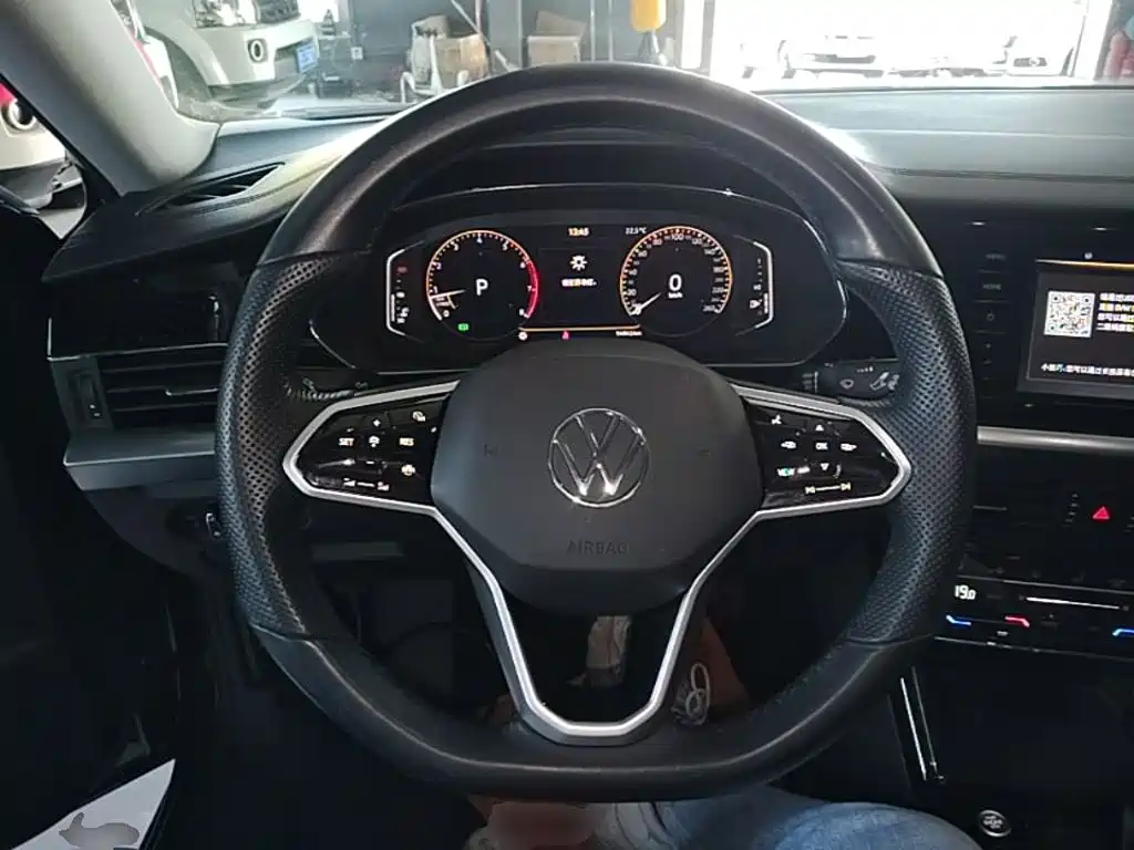 Volkswagen Passat — миниатюра 11