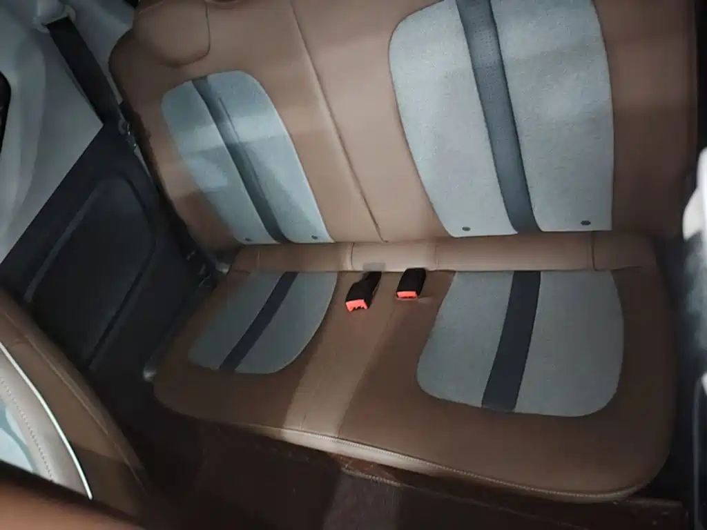 Wuling MINIEV — миниатюра 17