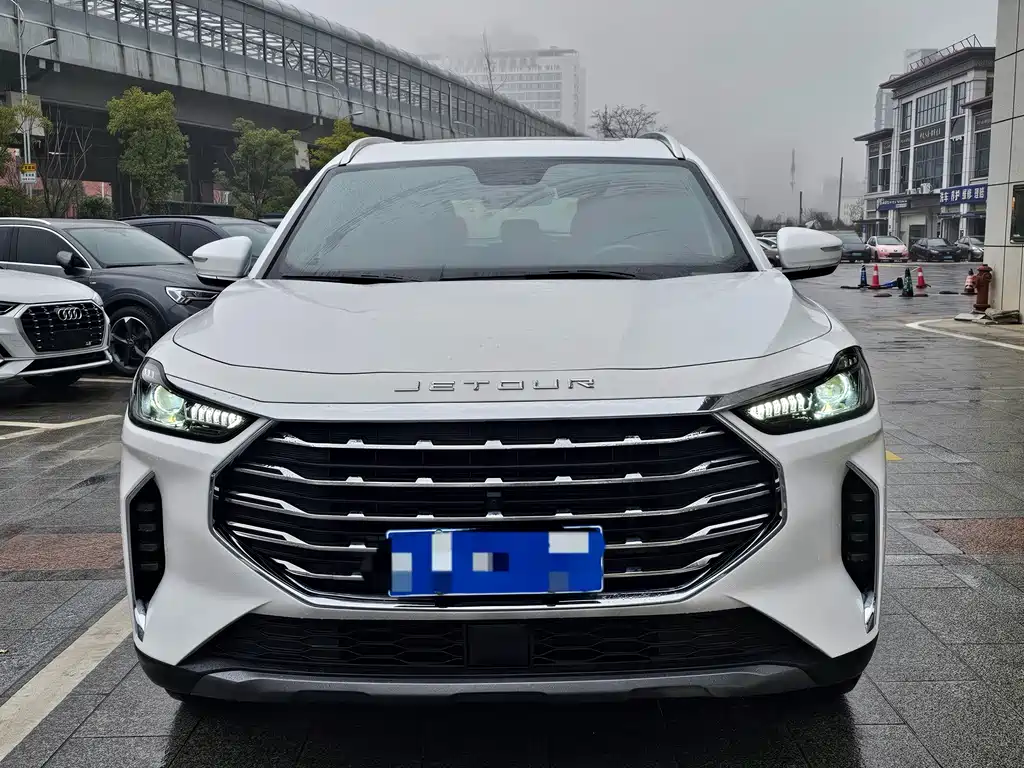 JETOUR X70 PLUS 2021 1.5T DCT 7 мест