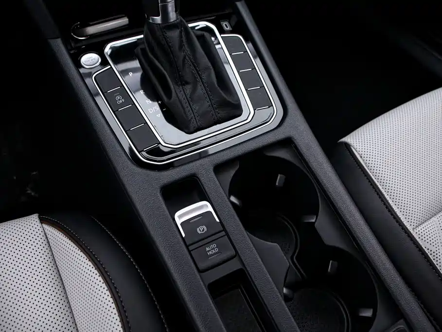 Volkswagen Magotan — миниатюра 10