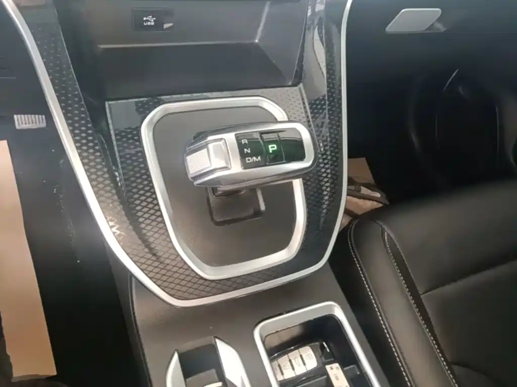Haval M6 — миниатюра 14