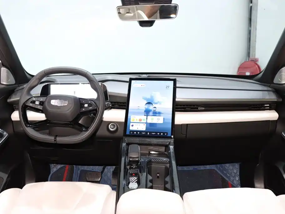 Geely Boyue — миниатюра 12