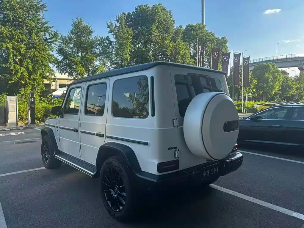Mercedes-Benz G-Class — миниатюра 9