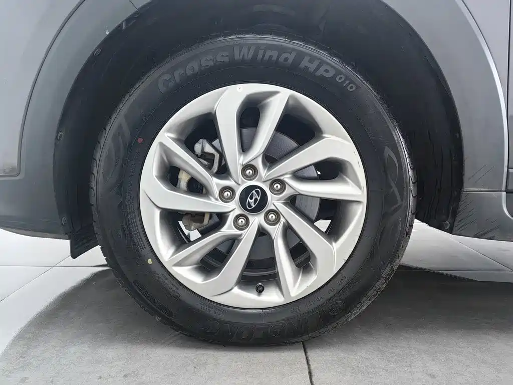 Hyundai Tucson — миниатюра 17