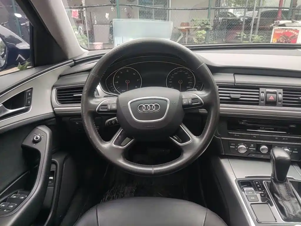 Audi A6L — миниатюра 11