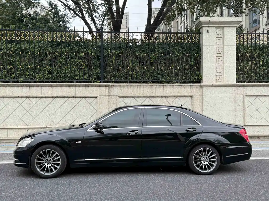 Mercedes-Benz S-Class — миниатюра 3