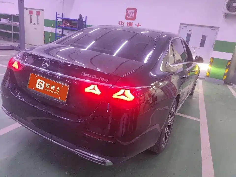 Mercedes-Benz E-Class New Energy — миниатюра 2