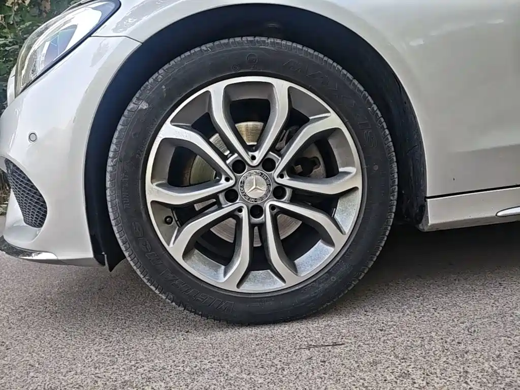 Mercedes-Benz C-Class — миниатюра 23