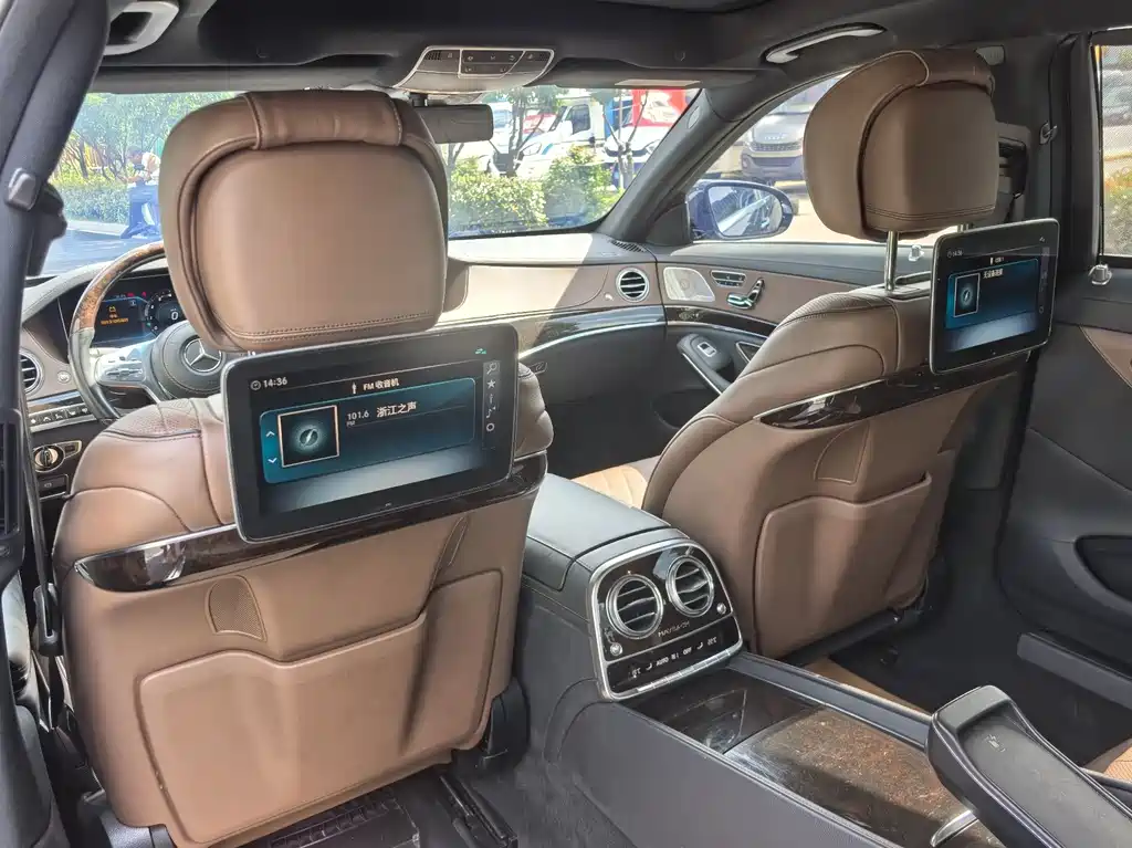 Mercedes-Benz S-Class — миниатюра 12