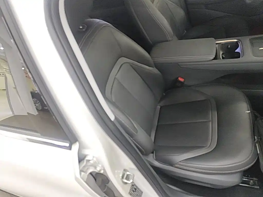 Wuling Xingguang — миниатюра 25