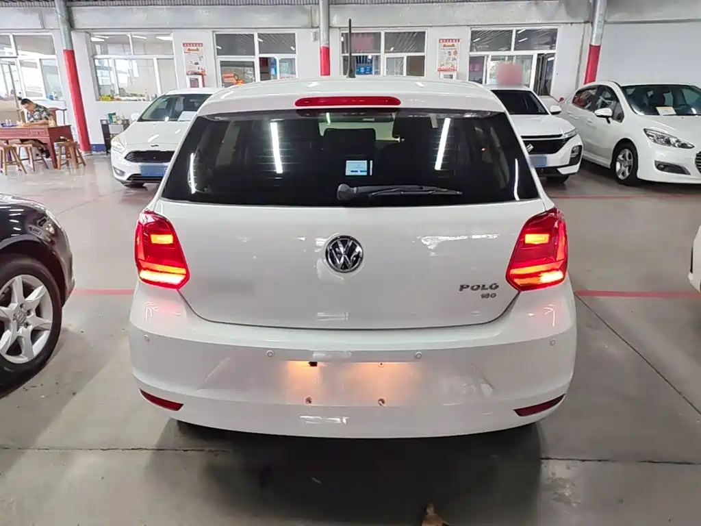 Volkswagen Polo — миниатюра 6