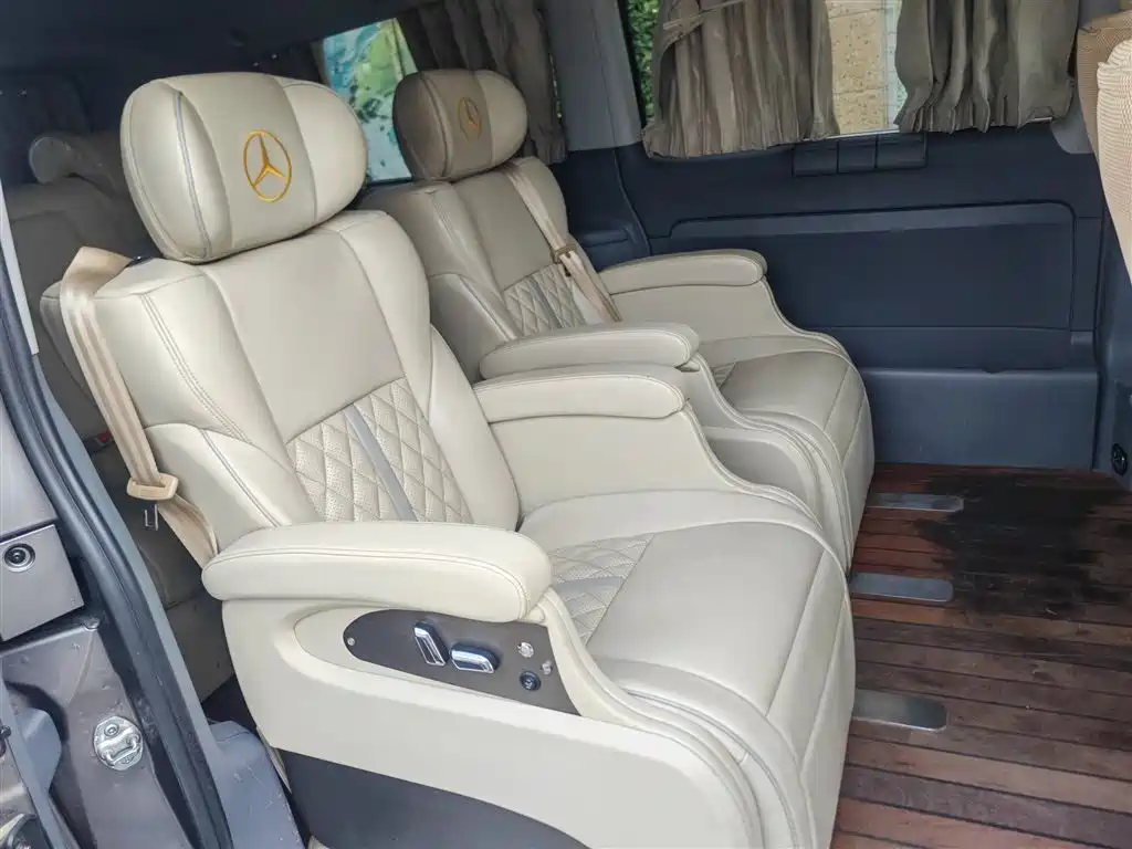 Mercedes-Benz Vito — миниатюра 12