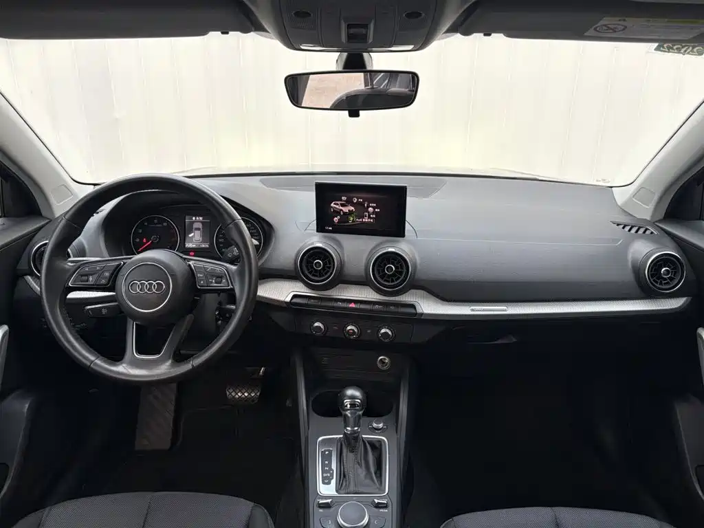 Audi Q2L — миниатюра 8
