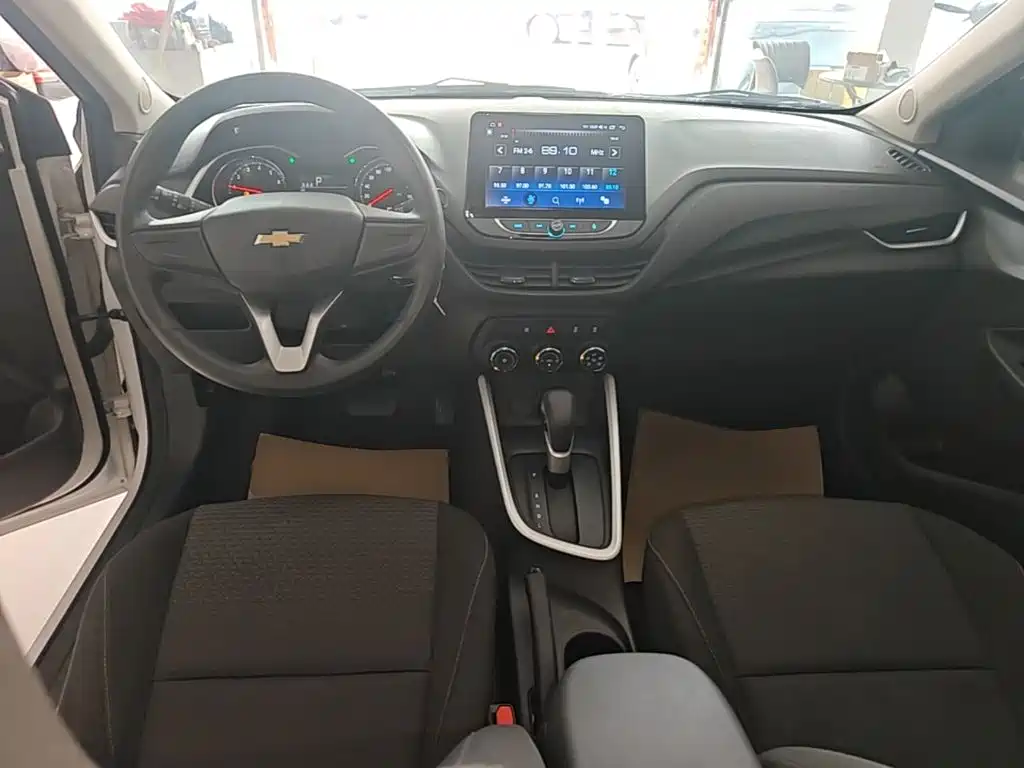 Chevrolet Cavalier — миниатюра 10