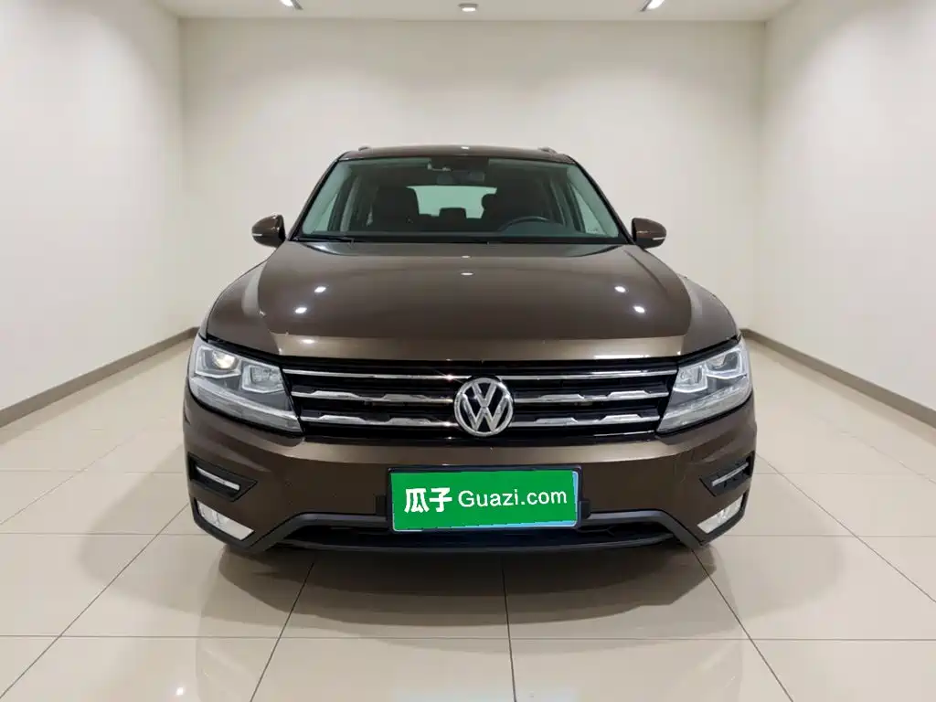 Volkswagen Tiguan L — миниатюра 23