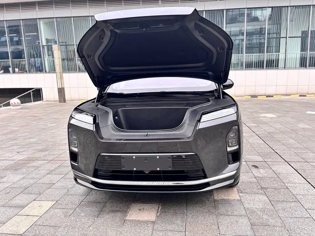 NIO ES8 — миниатюра 10
