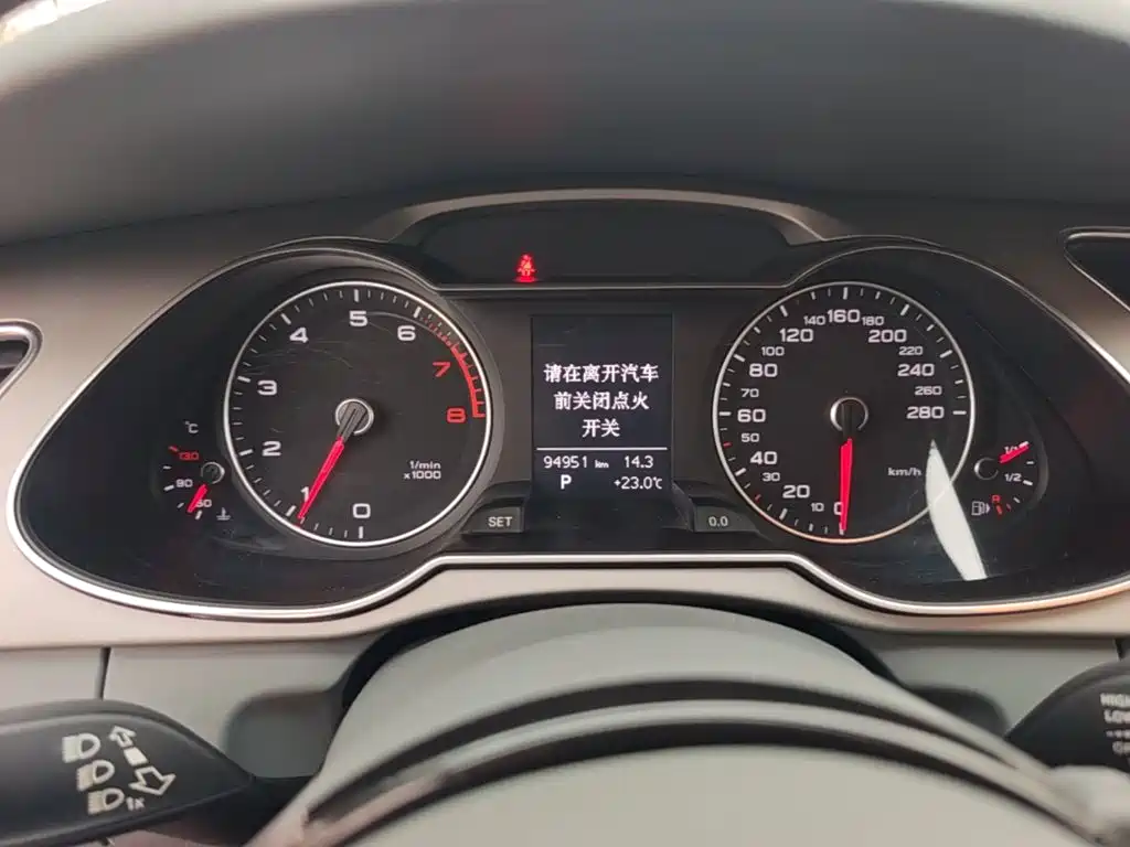 Audi A4L — миниатюра 12