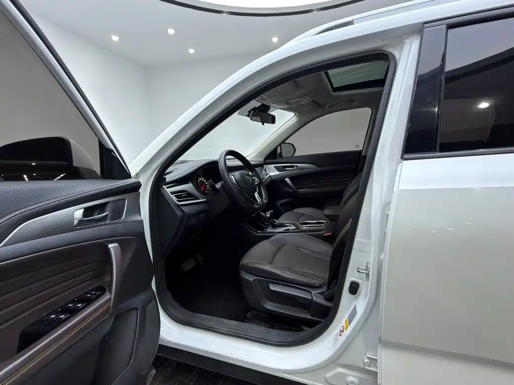 Changan CS35PLUS — миниатюра 12