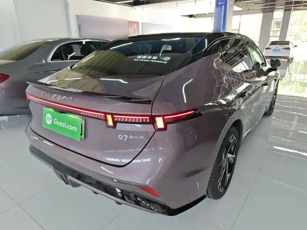Lynk & Co 07 EM-P — миниатюра 7