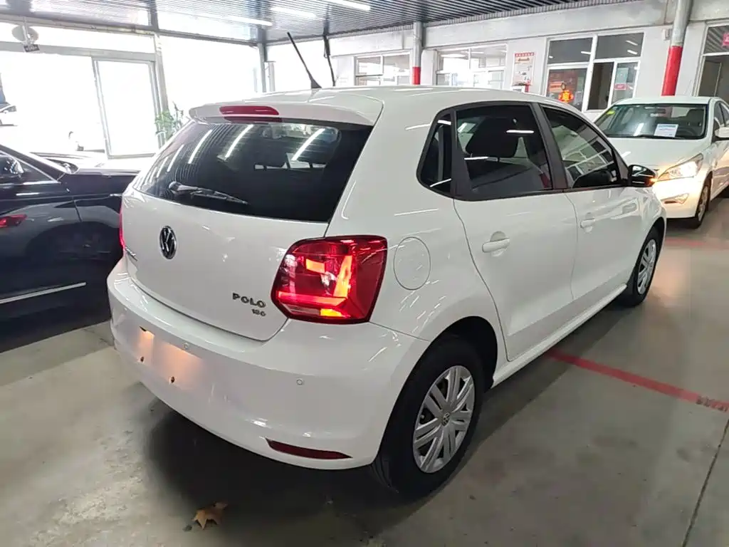 Volkswagen Polo — миниатюра 7
