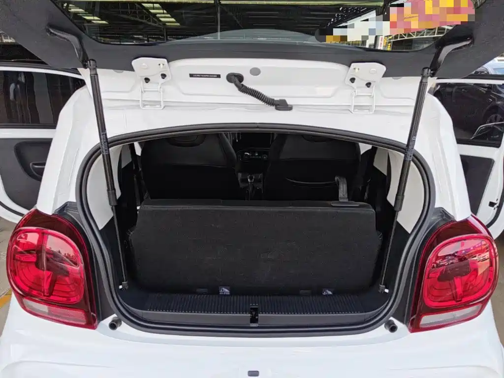 Roewe Clever — миниатюра 19