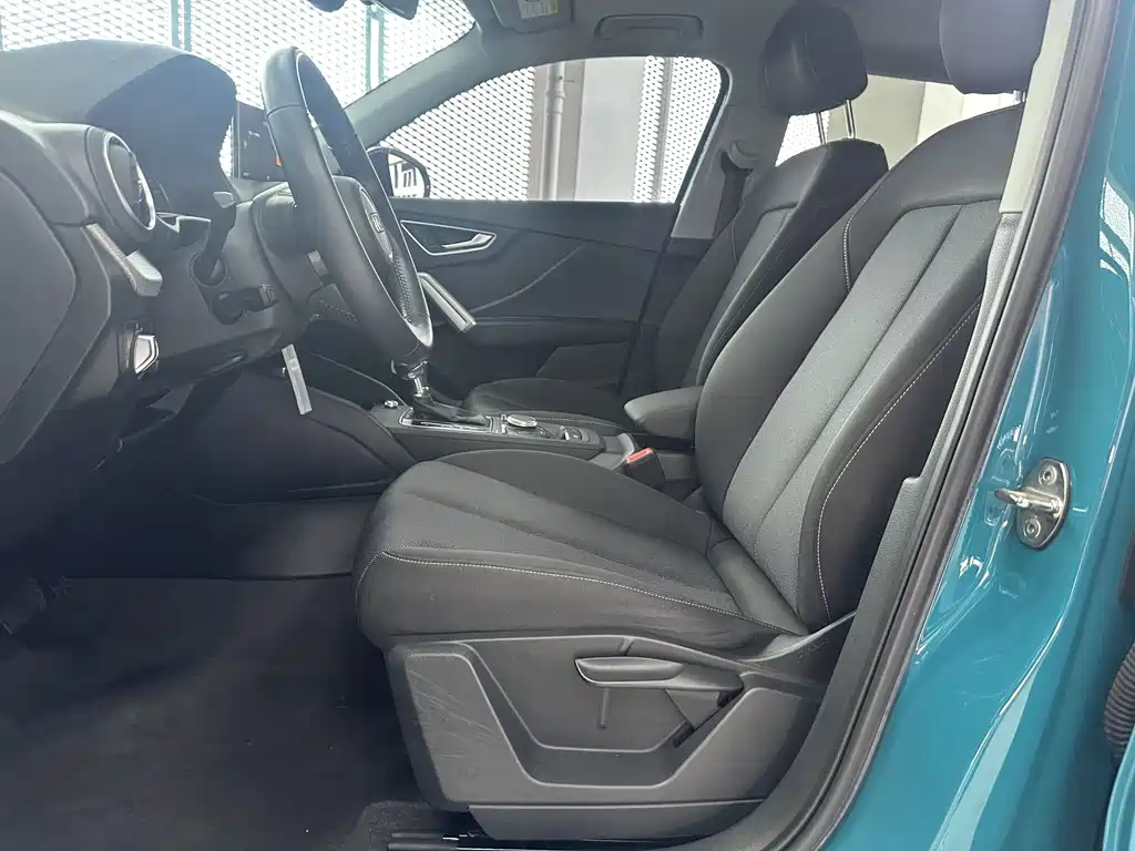 Audi Q2L 2020 35 TFSI