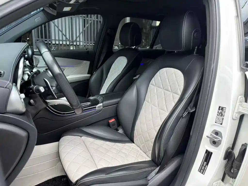 Mercedes-Benz GLC AMG — миниатюра 7