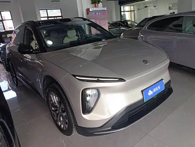 NIO ES6