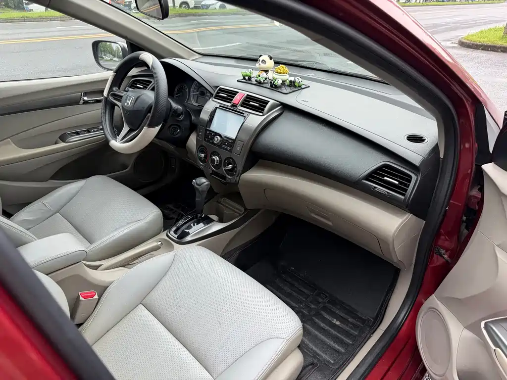 Honda City Classic — миниатюра 10