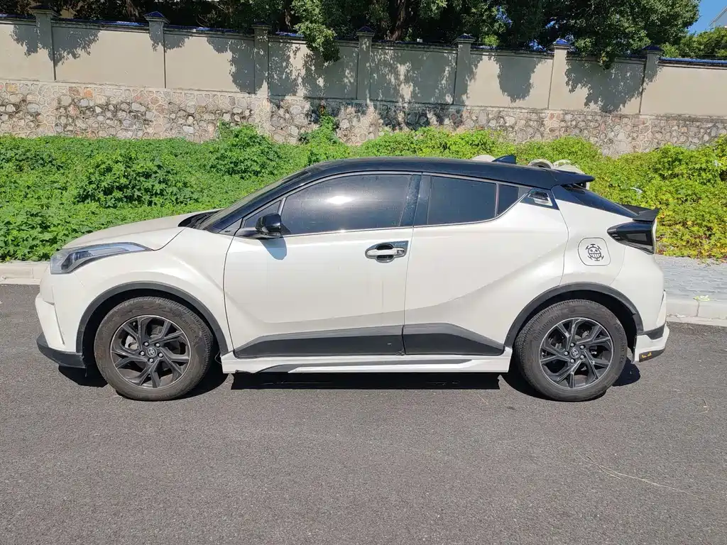 Toyota C-HR — миниатюра 4