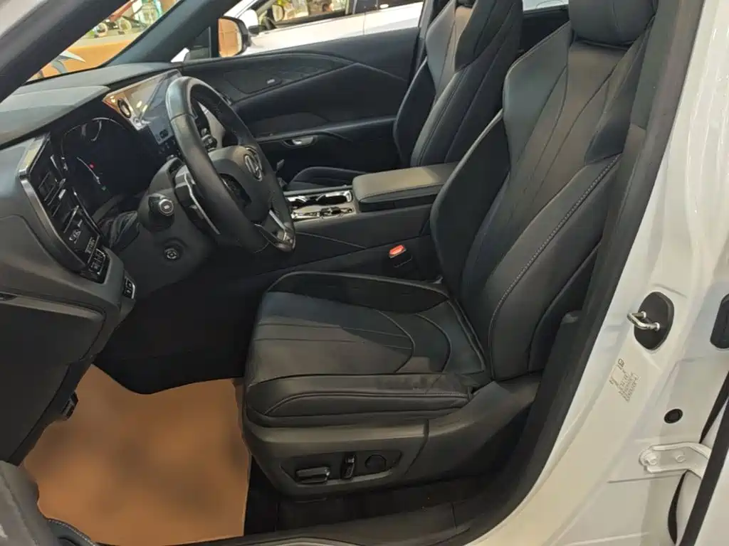 Lexus RX — миниатюра 20