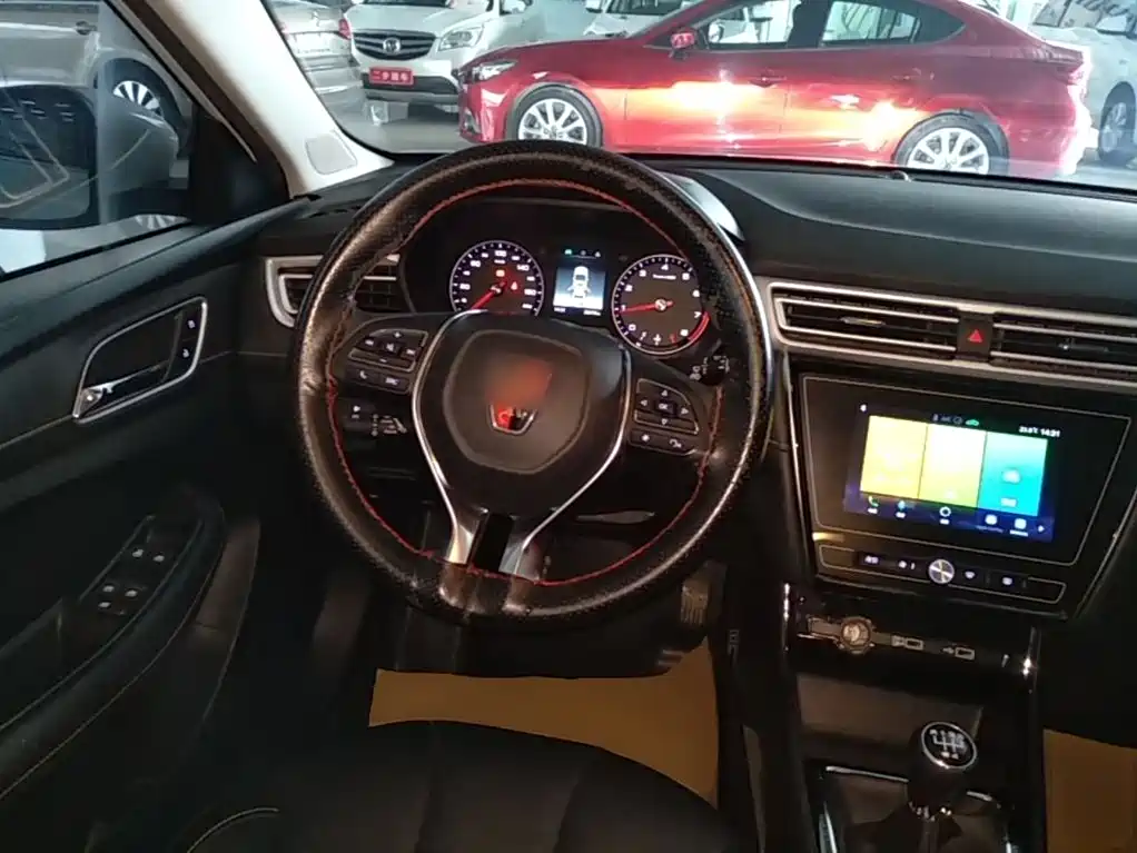 Roewe i5 — миниатюра 11