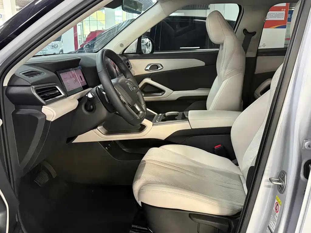 BYD Yuan UP — миниатюра 4