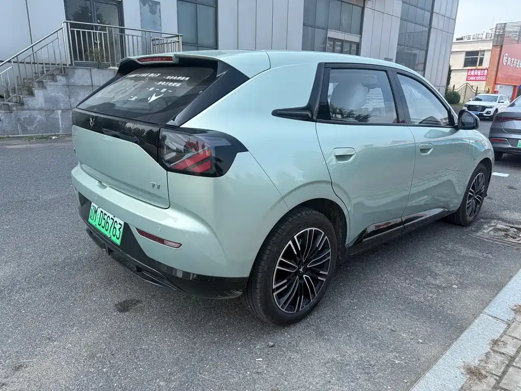 Arcfox T1 2025 425 PLUS