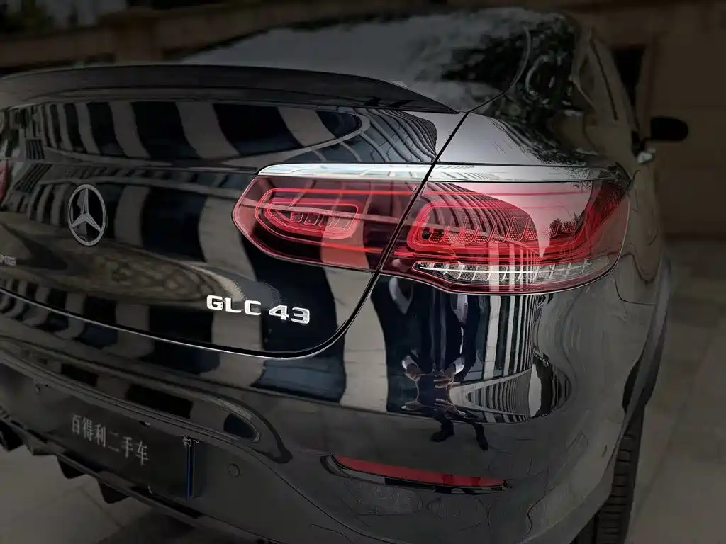 Mercedes-Benz GLC Coupe AMG — миниатюра 12