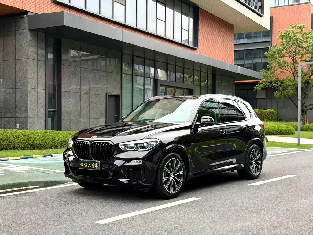 BMW X5 (Import) 2021