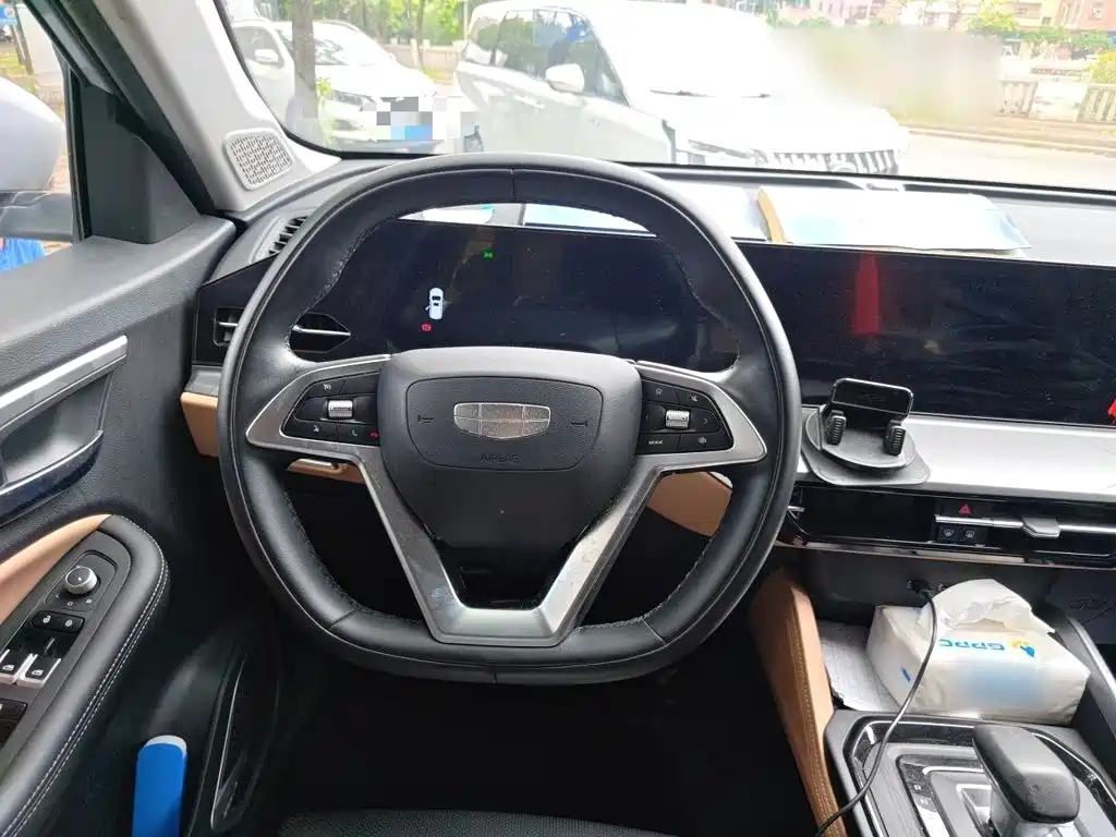 Geely Haoyue PRO — миниатюра 3