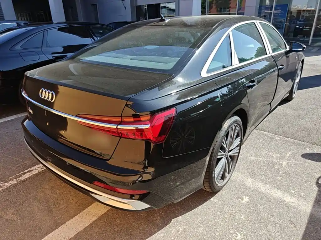 Audi A6L — миниатюра 7