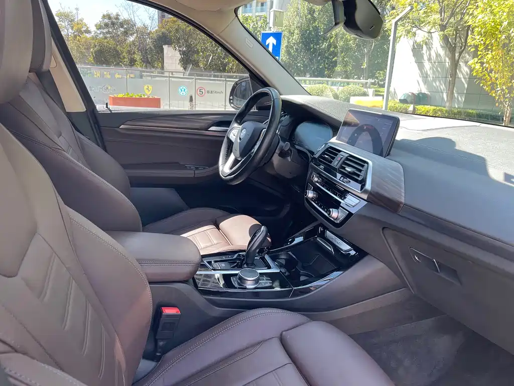 BMW X3 — миниатюра 4