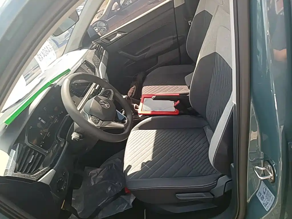 Volkswagen Lavida — миниатюра 15