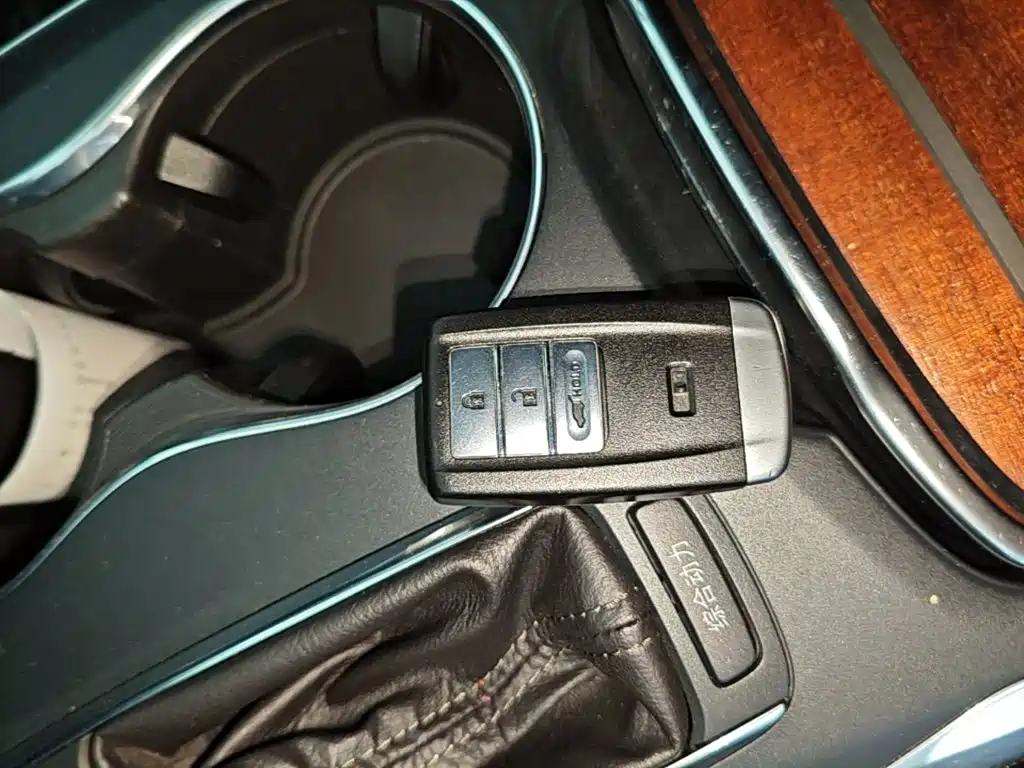 Acura MDX — миниатюра 9